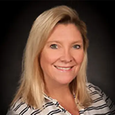 jean reynolds informal headshot